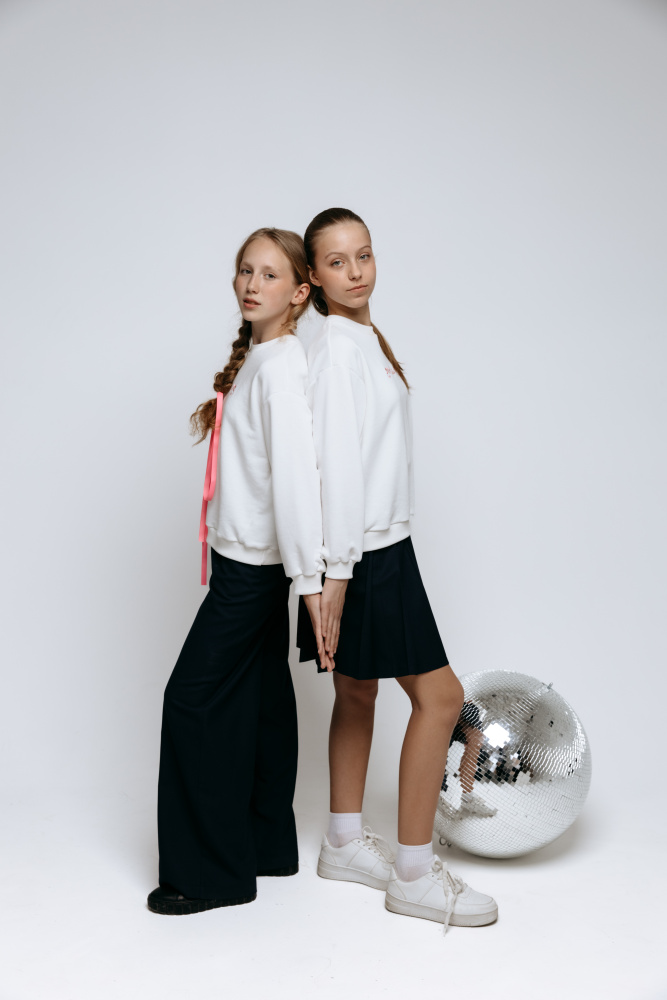 1815 Толстовка для девочки